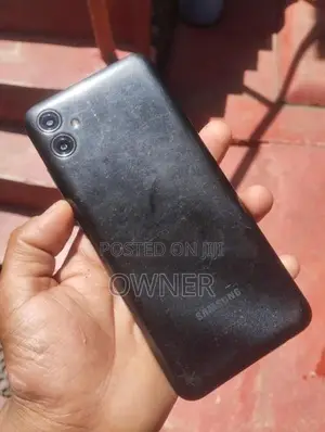 Samsung Galaxy A04e (Used)