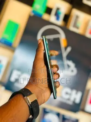 Tecno Poova Curve 128GB (Used)