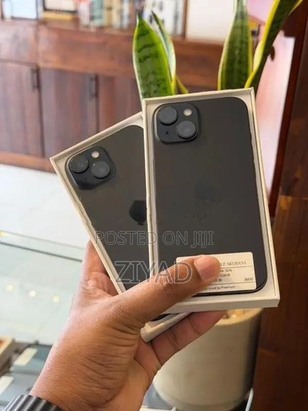 Apple iPhone 15 128GB (Used)