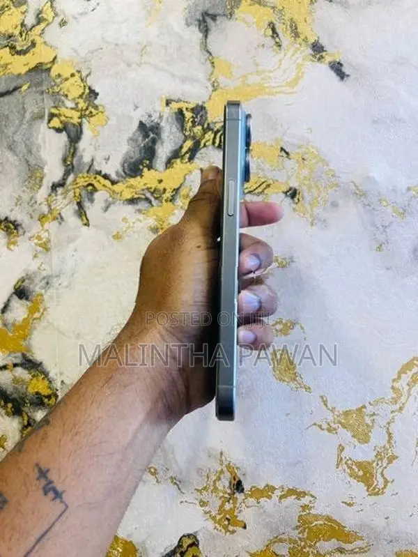 Apple iPhone 15 Pro Max (Used)