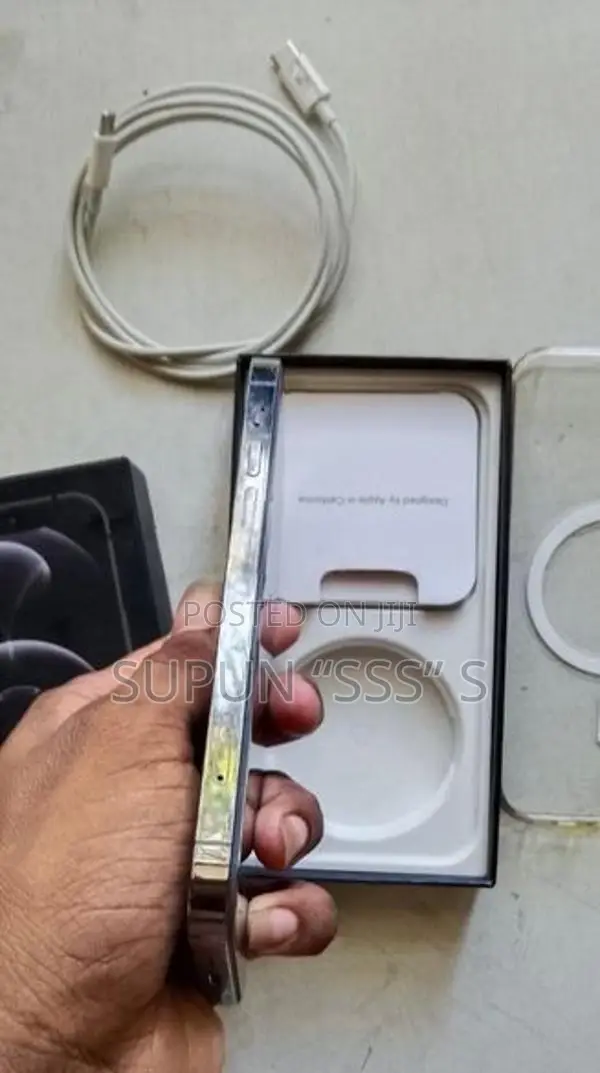 Apple iPhone 12 Pro (Used)