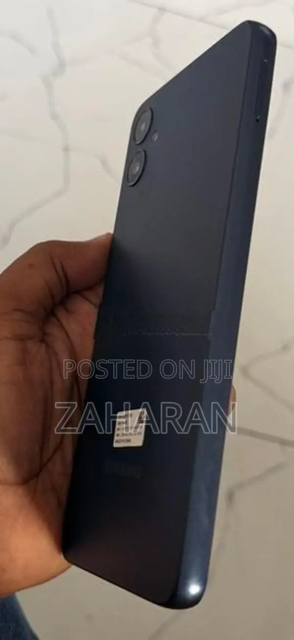 Samsung Galaxy F05 64 GB (Used)