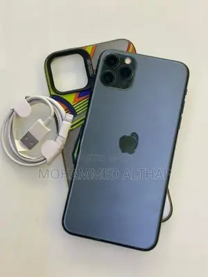 Apple iPhone 11 Pro Max  (Used)