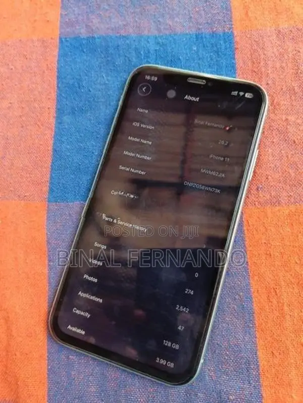 Apple iPhone 11 (Used)