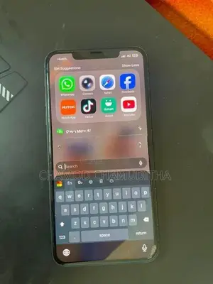 Apple iPhone 11 Pro Max (Used)