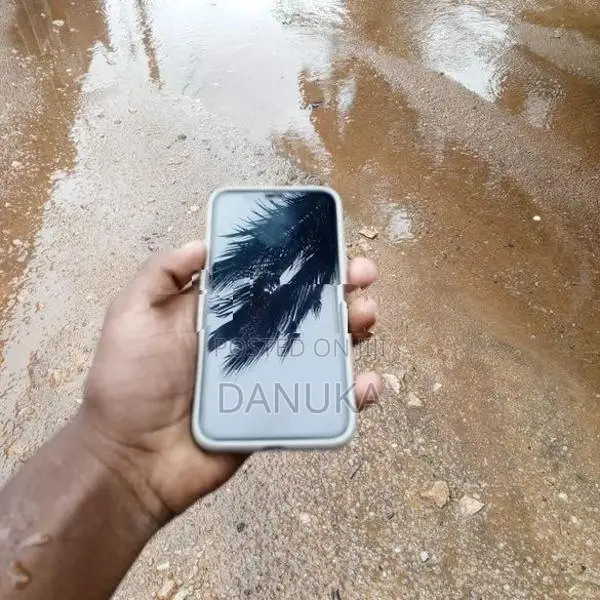 Apple iPhone 11 Pro (Used)