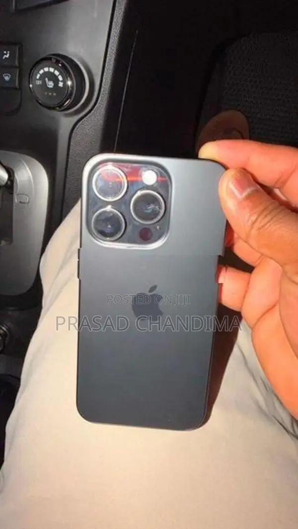 Apple iPhone 15 Pro (Used)