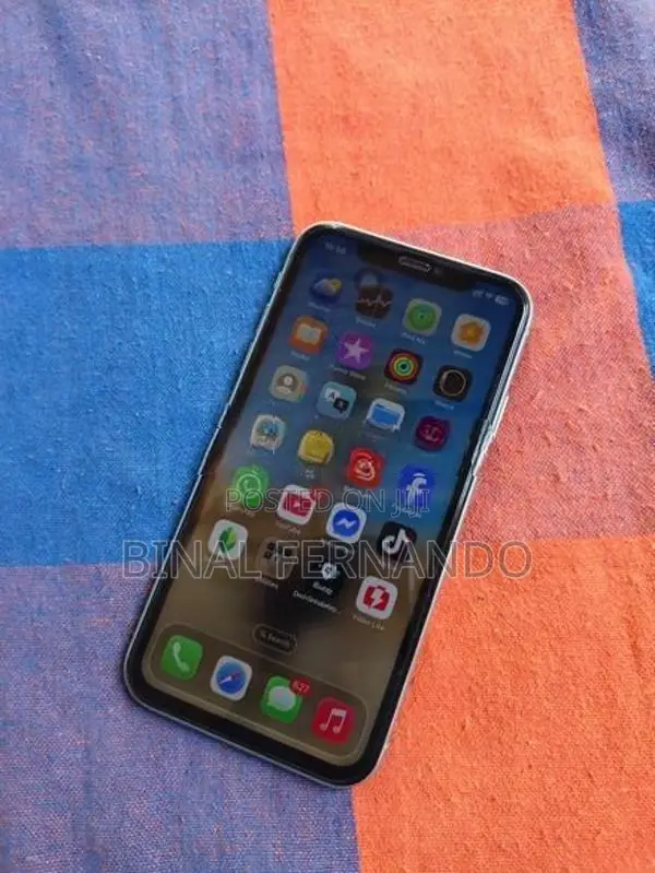 Apple iPhone 11 (Used)