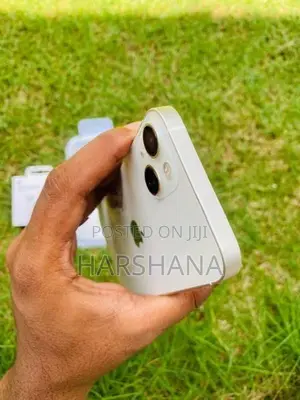 Apple iPhone 13 (Used)