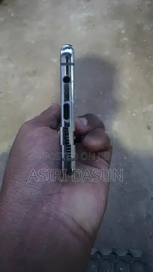 Samsung Galaxy S10 (Used)