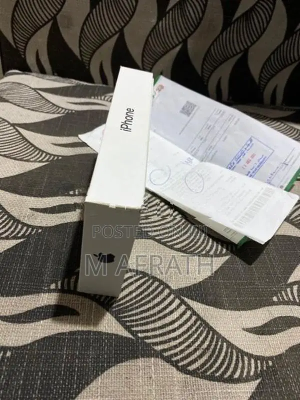 Apple iPhone 11 (Used)