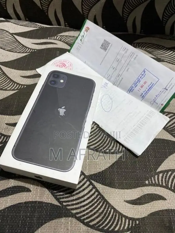 Apple iPhone 11 (Used)