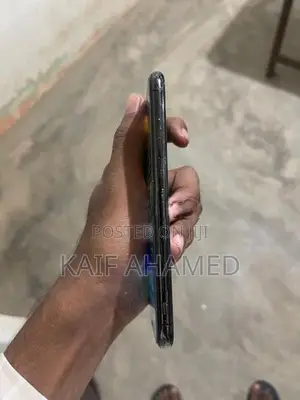 Apple iPhone X (Used)