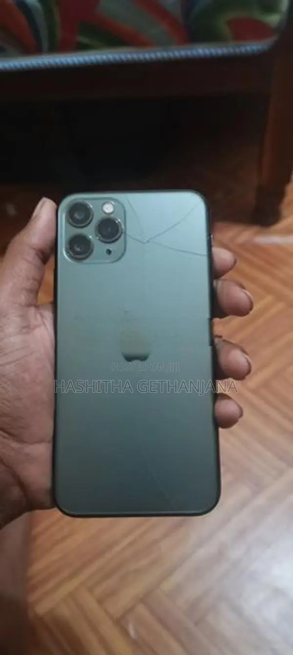 Apple iPhone 11 Pro 256GB (Used)