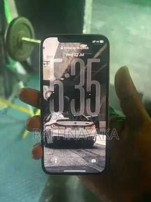 Apple iPhone 12 (Used)