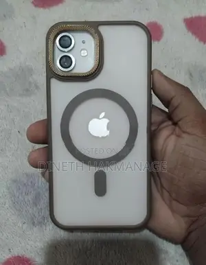 Apple iPhone 12 (Used)
