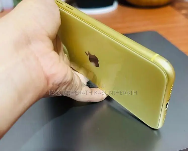 Apple iPhone 11 Limited edition (Used)