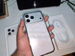 Apple iPhone 17 Pro Max Silver (Used)