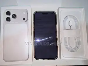 Apple iPhone 17 Pro Max Silver (Used)