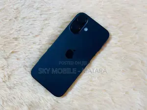Apple iPhone 16 128GB (Used)