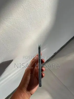 Apple iPhone 15 (Used)