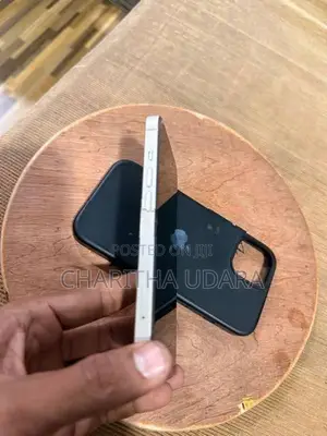 Apple iPhone 13 128GB (Used)
