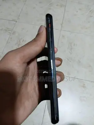 Apple iPhone X (Used)