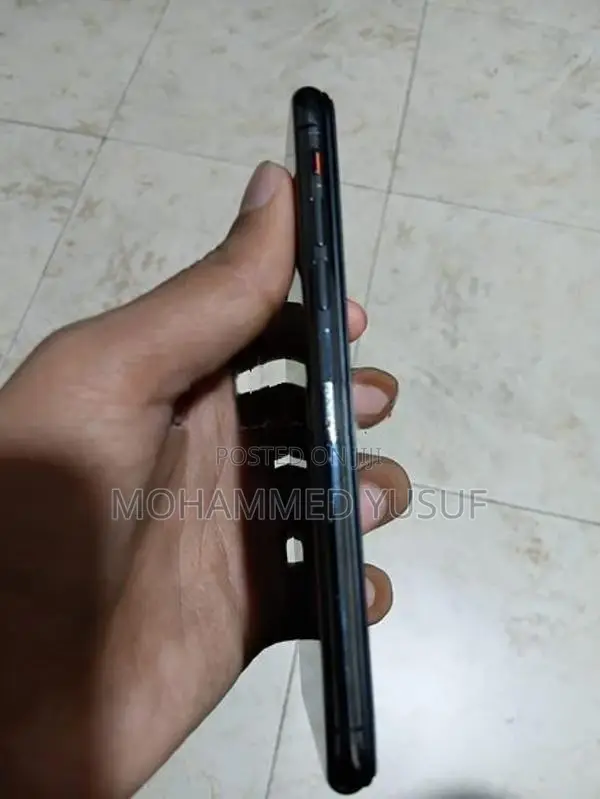 Apple iPhone X (Used)