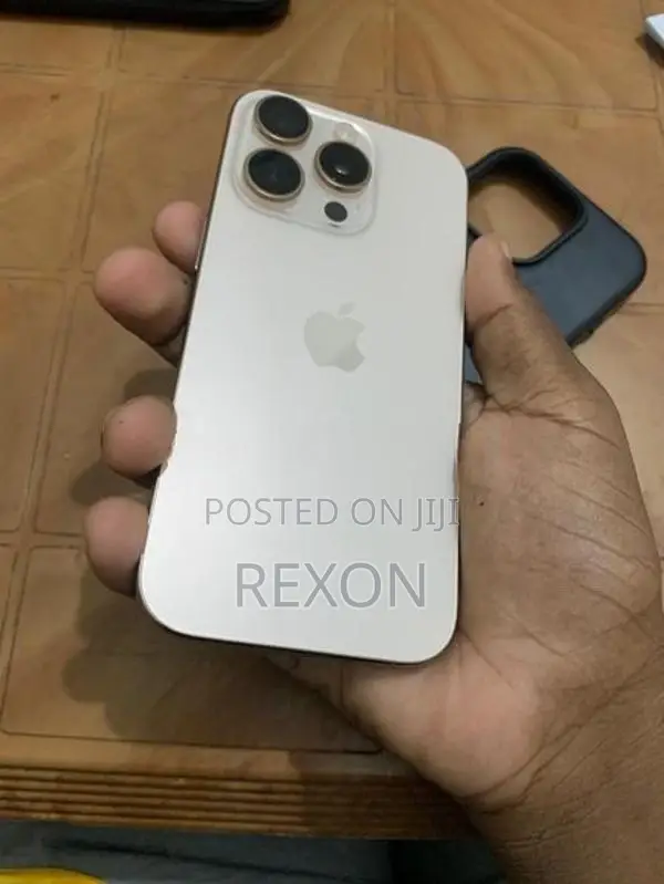 Apple iPhone 16 Pro (Used)