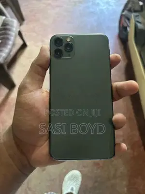 Apple iPhone 11 Pro Max (Used)