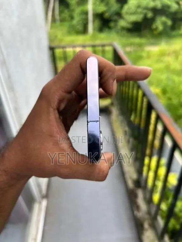 Samsung Galaxy S22 Ultra (Used)