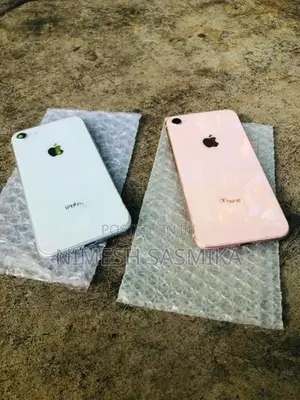 Apple iPhone 8 (Used)