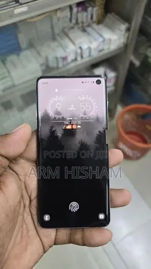 Samsung Galaxy S10 (Used)