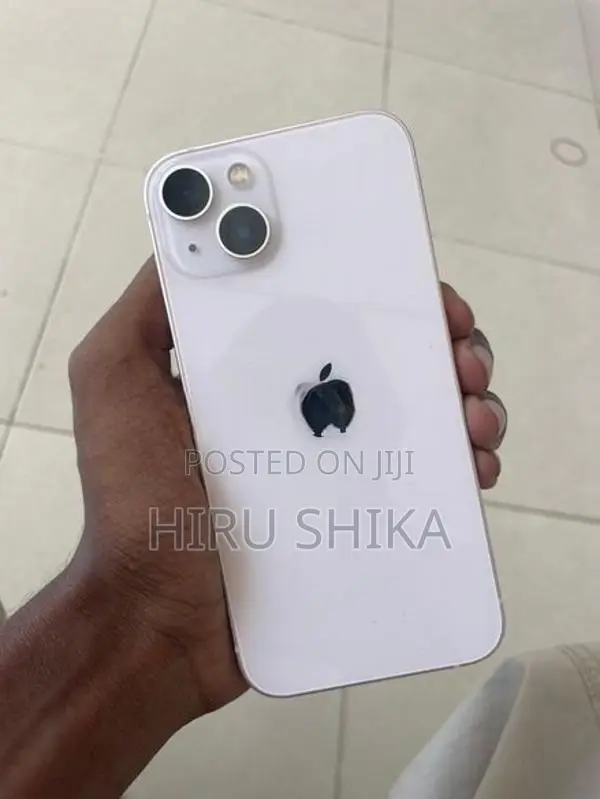 Apple iPhone 13 (Used)