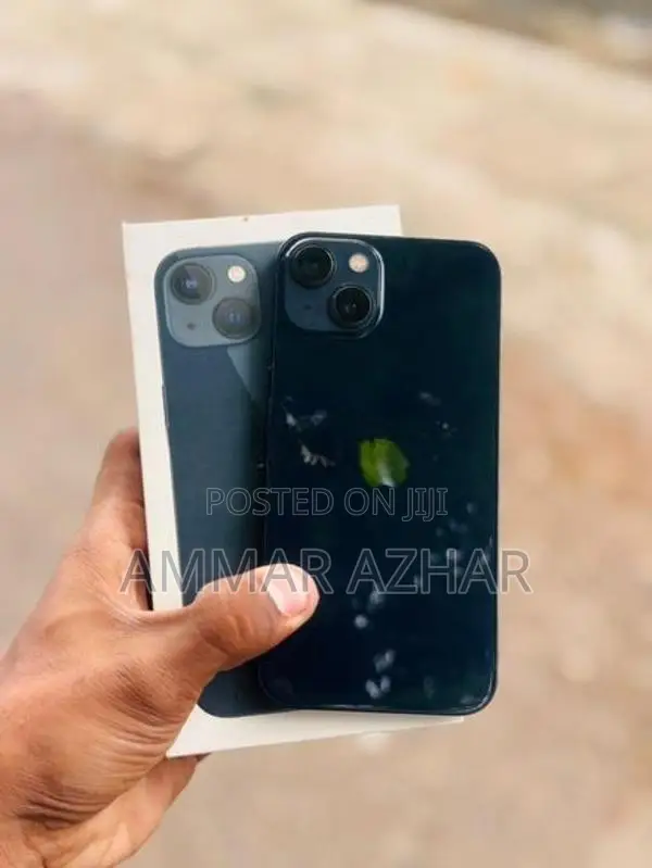 Apple iPhone 13 (Used)