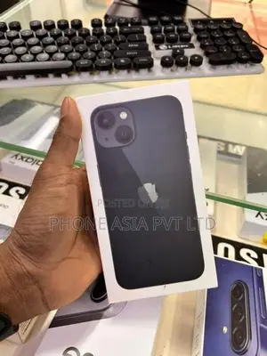 Apple iPhone 13 (Brand New)