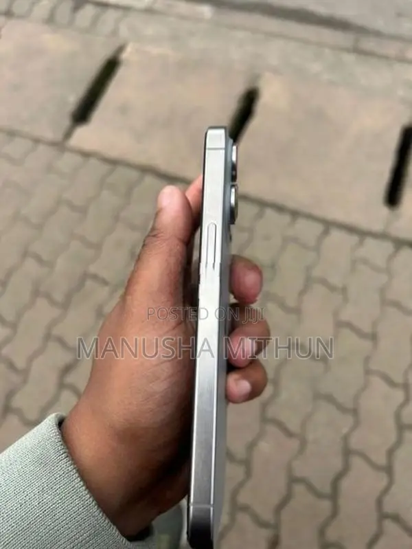 Apple iPhone 15 Pro Max (Used)