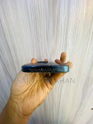 Apple iPhone 15 Pro 256GB (Used)