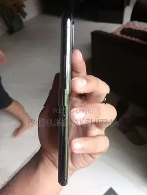 Apple iPhone X (Used)
