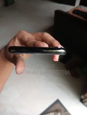 Apple iPhone X (Used)