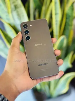 Samsung Galaxy S23 5G (Used)