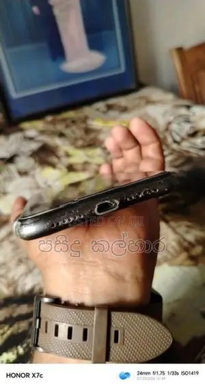 Apple iPhone 11 (Used)