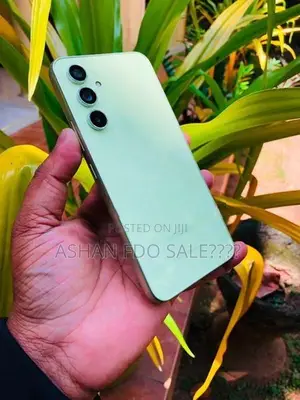Samsung Galaxy A54 128GB (Used)