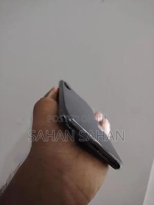Apple iPhone XS 256 Gb (Used)