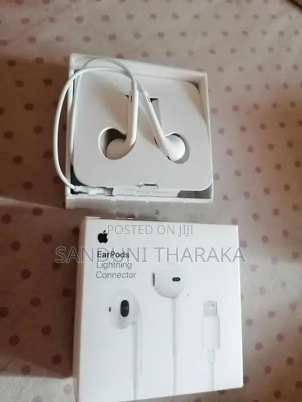 Earphone