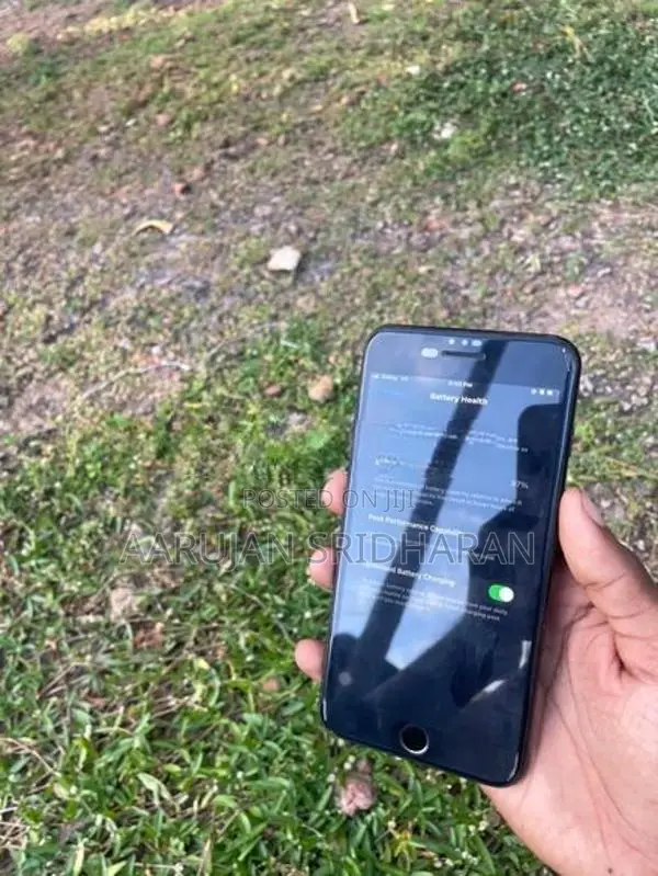 Apple iPhone 7 Plus (Used)
