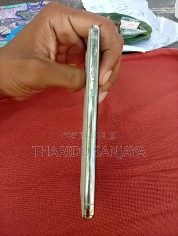Apple iPhone 11 Pro (Used)