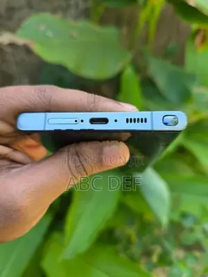 Samsung Galaxy S23 Ultra Vietnam 12GB 256GB (Used)