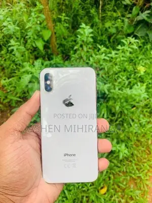 Apple iPhone XS (Used)