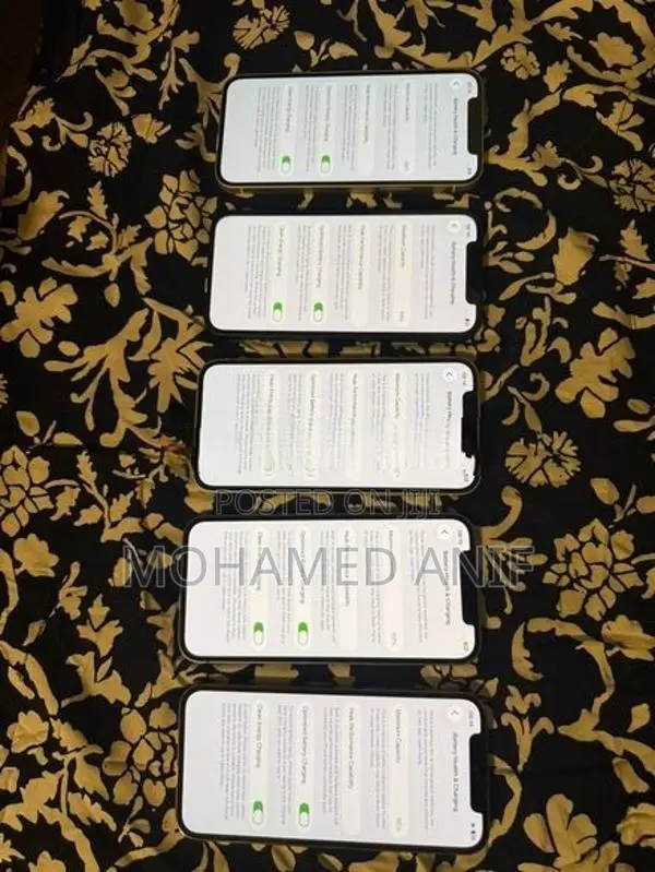 Apple iPhone 11 12 (Used)